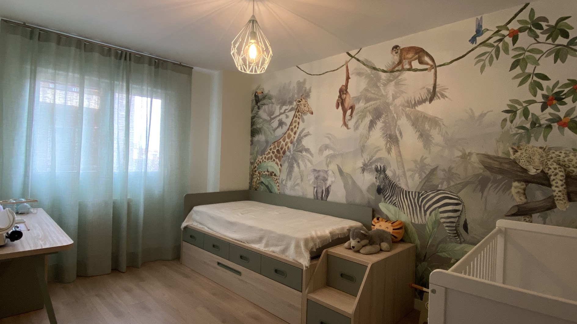 papeles pintados en habitación infantil 