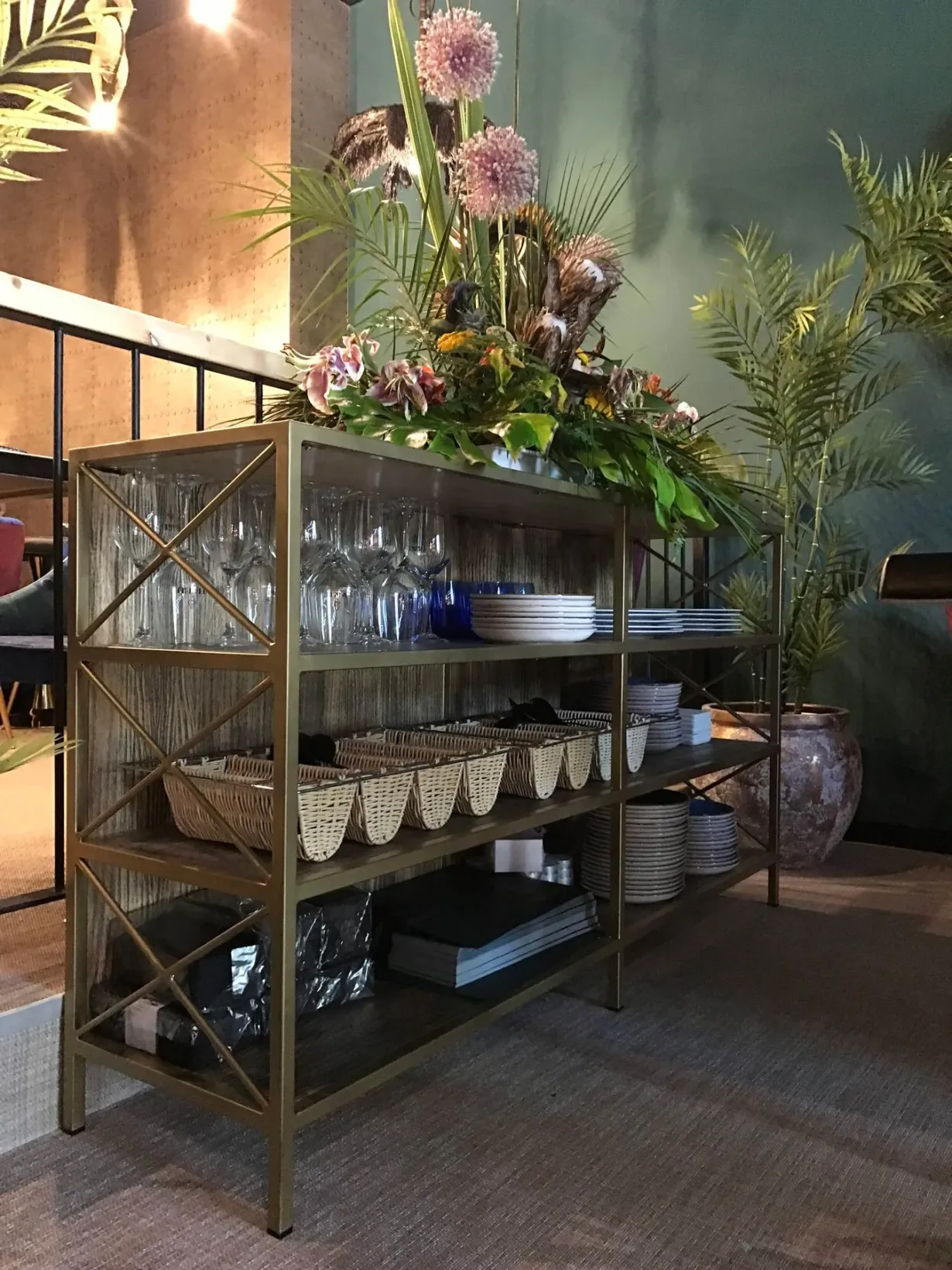 Mueble en restaurante