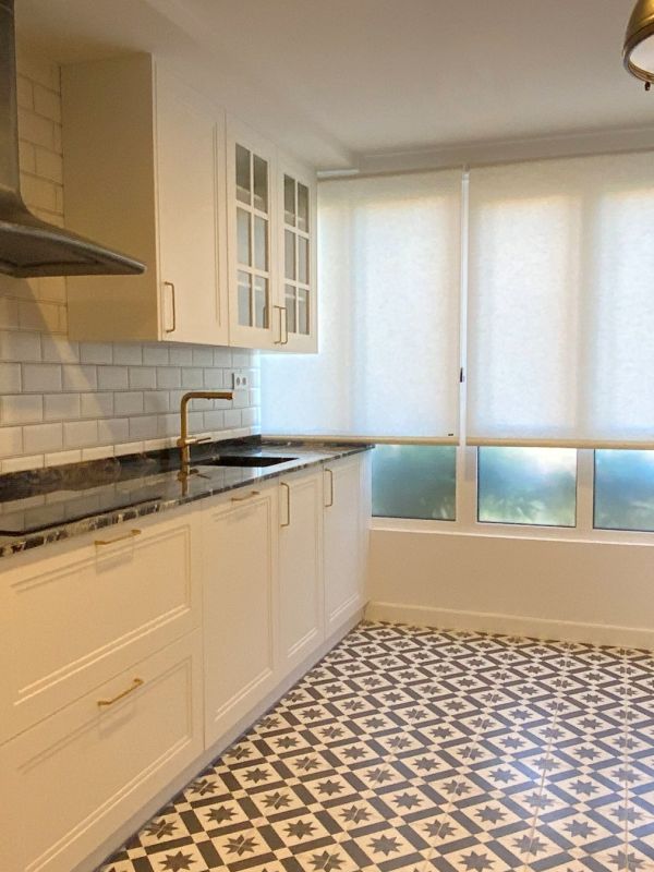 Estores enrollables en cocina